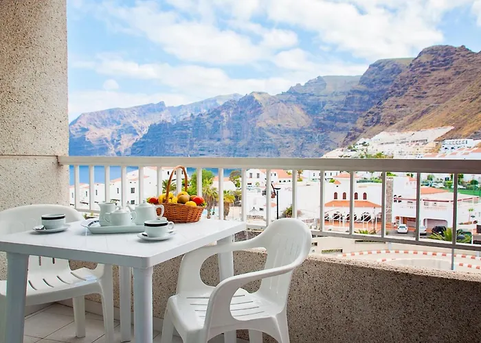 Vigilia Park Puerto de Santiago (Tenerife)