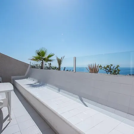 Hotel apartamentowy Vigilia Park Puerto de Santiago (Tenerife)