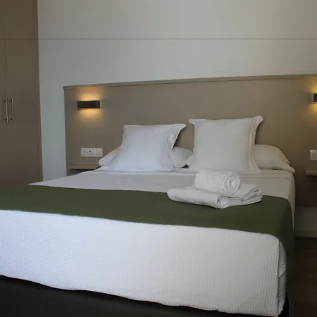 アパートホテル Vigilia Park プエルト・デ・サンティアゴ