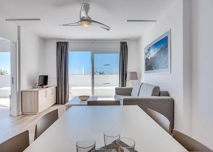 Aparthotel Vigilia Park 2*